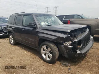 2015 Jeep Patriot Latitude with VIN 1C4NJPFB0FD264888, listed as a Copart auction lot 60201145 with 110,839 mi miles and Clean title. Bid and sale history available at DreamBid. Image 4.