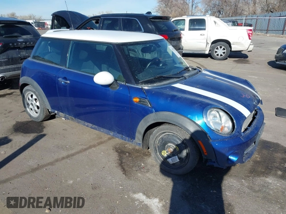 2012 MINI Hardtop с VIN WMWSU3C5XCT542826, выставлен на аукционе IAAI как лот 41372017 с пробегом 162 156 миль миль и . История ставок и продаж доступна на DreamBid. Изображение 1.