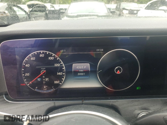 2019 Mercedes-Benz E 300 with VIN WDDZF4KB7KA553856, listed as a Copart auction lot 61025735 with 59,001 mi miles and Salvage title. Bid and sale history available at DreamBid. Image 9.