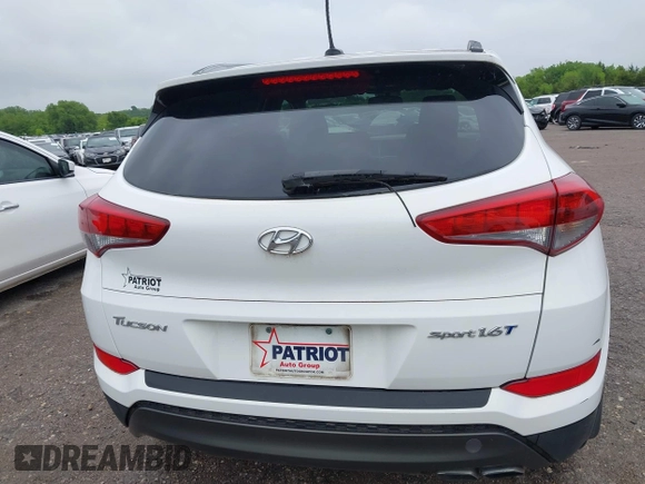 2016 Hyundai Tucson Limited with VIN KM8J33A23GU215481, listed as a IAAI auction lot 42202341 with 97,693 mi miles. Bid and sale history available at carsss.com. Image 16.