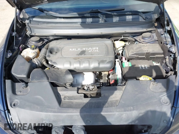 2015 Jeep Cherokee Latitude with VIN 1C4PJMCB0FW702535, listed as a IAAI auction lot 42149898 with 125,938 mi miles and . Bid and sale history available at carsss.com. Image 10.