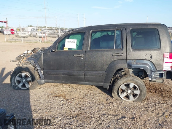 2008 Jeep Liberty Sport with VIN 1J8GP28K98W245697, listed as a IAAI auction lot 40896591 with Not Provided miles. Bid and sale history available at carsss.com. Image 15.
