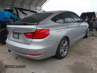 2016 BMW 3 Series 328i Gran Turismo xDrive z VIN WBA8Z5C59GG501996, wystawiony jako IAAI lot #41238964 z przebiegiem 71 542 mil mil oraz . Historia ofert i sprzedaży dostępna na DreamBid. Obrazek 4.