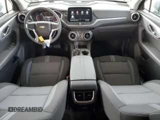 2025 Chevrolet Blazer LT с VIN 3GNKBHR47SS205325, выставлен на аукционе Copart как лот 63508135 с пробегом 1 977 миль миль и Чистый • Clean title. История ставок и продаж доступна на DreamBid. Изображение 8.