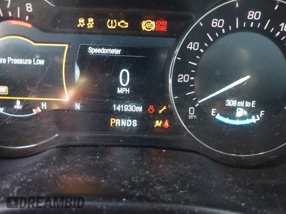 2017 Lincoln MKC Premiere with VIN 5LMCJ1D92HUL71022, listed as a IAAI auction lot 38628790 with 141,930 mi miles. Bid and sale history available at carsss.com. Image 15.
