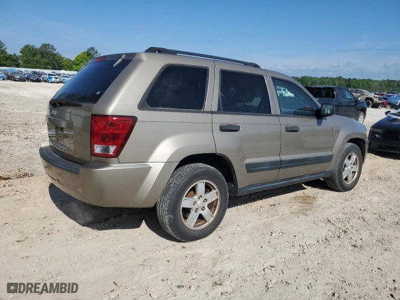 2006 Jeep Grand Cherokee Laredo with VIN 1J4GS48K56C110212, listed as a Copart auction lot 53246025 with 218,899 mi miles and Clean Title. Bid and sale history available at carsss.com. Image 3.