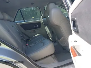 2004 Cadillac SRX with VIN 1GYEE63A840185428, listed as a IAAI auction lot 42088949 with 207,821 mi miles. Bid and sale history available at carsss.com. Image 8.