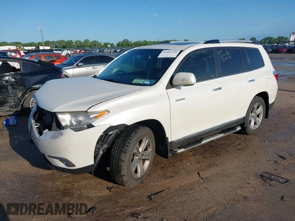 2012 Toyota Highlander Limited z VIN 5TDYK3EH4CS055758, wystawiony jako IAAI lot #42087650 z przebiegiem 108 221 mil mil oraz . Historia ofert i sprzedaży dostępna na DreamBid. Obrazek 18.