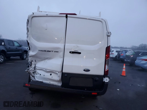2024 Ford Transit Cargo with VIN 1FTBR1Y88RKA95648, listed as a Copart auction lot 84110294 with 3,725 mi miles and Salvage title. Bid and sale history available at DreamBid. Image 6.