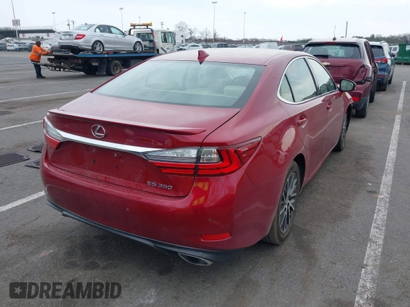 2016 Lexus ES 330 z VIN 58ABK1GG5GU024281, wystawiony jako IAAI lot #41913263 z przebiegiem 87 890 mil mil oraz . Historia ofert i sprzedaży dostępna na DreamBid. Obrazek 4.