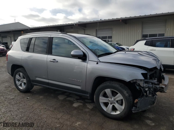 2016 Jeep Compass Latitude with VIN 1C4NJDEB8GD757624, listed as a Copart auction lot 84997714 with 140,906 mi miles and Salvage Title. Bid and sale history available at carsss.com. Image 4.