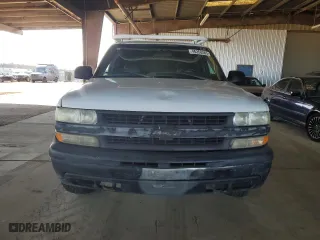 2000 Chevrolet Silverado 1500 LT with VIN 1GCEK19T9YE157205, listed as a Copart auction lot 46258285 with 243,139 mi miles and Clean Title. Bid and sale history available at carsss.com. Image 5.