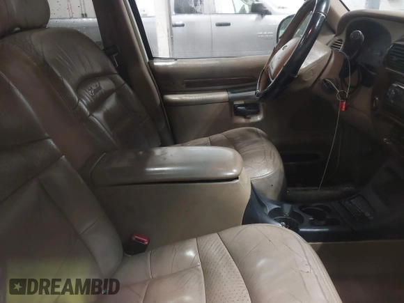 1999 Ford Explorer XLT с VIN 1FMZU32P3XZA27511, выставлен на аукционе IAAI как лот 42238950 с пробегом 227 102 миль миль и . История ставок и продаж доступна на DreamBid. Изображение 5.