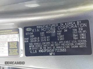 2015 Kia Soul + with VIN KNDJP3A5XF7122683, listed as a IAAI auction lot 41270677 with 107,595 mi miles. Bid and sale history available at carsss.com. Image 9.