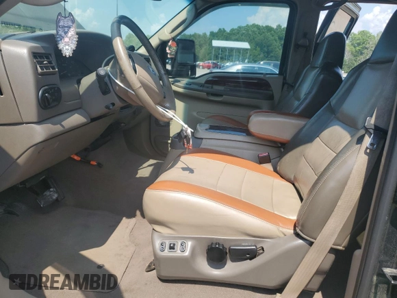 2003 Ford Excursion Eddie Bauer с VIN 1FMNU45S63EA80970, выставлен на аукционе Copart как лот 62710805 с пробегом 228 585 миль миль и Чистый • Clean title. История ставок и продаж доступна на DreamBid. Изображение 7.
