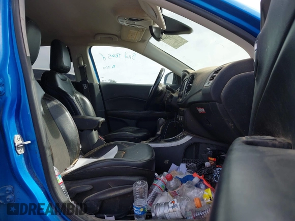 2018 Jeep Compass Latitude with VIN 3C4NJCBB9JT420489, listed as a IAAI auction lot 42021169 with 130,630 mi miles and . Bid and sale history available at DreamBid. Image 5.