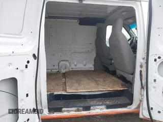 2011 Ford Econoline Cargo Commercial with VIN 1FTNS2EW2BDB24727, listed as a IAAI auction lot 41256502 with 280,981 mi miles and . Bid and sale history available at DreamBid. Image 8.