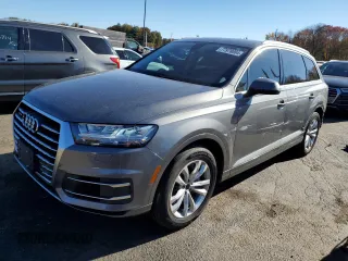 2018 Audi Q7 Premium Plus z VIN WA1LAAF70JD004607, wystawiony jako Copart lot #77978084 z przebiegiem 76 268 mil mil oraz Szkoda całkowita • Salvage title. Historia ofert i sprzedaży dostępna na DreamBid. Obrazek 1.