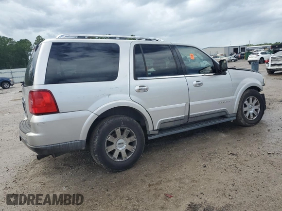 2003 Lincoln Navigator Luxury with VIN 5LMFU28R23LJ44819, listed as a Copart auction lot 66774594 with 0 mi miles and Salvage Title. Bid and sale history available at carsss.com. Image 3.