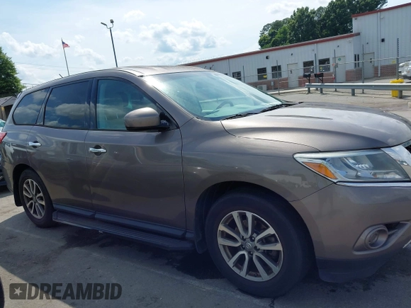 2014 Nissan Pathfinder SL with VIN 5N1AR2MN4EC656991, listed as a IAAI auction lot 42478585 with 153,511 mi miles and . Bid and sale history available at DreamBid. Image 13.