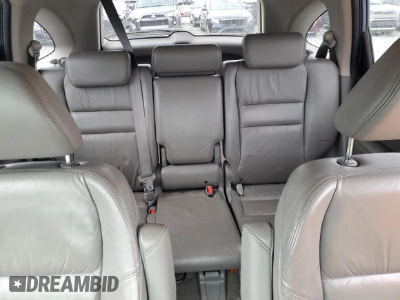 2007 Honda CR-V EX-L z VIN JHLRE38707C010308, wystawiony jako Copart lot #48213395 z przebiegiem 245 783 mil mil oraz Czysty tytuł • Clean title. Historia ofert i sprzedaży dostępna na DreamBid. Obrazek 10.
