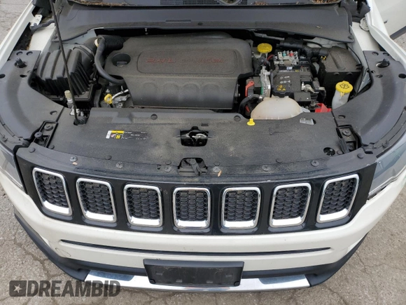 2020 Jeep Compass Limited with VIN 3C4NJDCBXLT221328, listed as a Copart auction lot 61133605 with 70,338 mi miles and Salvage title. Bid and sale history available at DreamBid. Image 12.