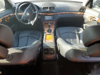 2008 Mercedes-Benz E-Class Luxury 3.5L with VIN WDBUF56X18B344131, listed as a Copart auction lot 52046795 with 230,649 mi miles and Clean Title. Bid and sale history available at carsss.com. Image 8.