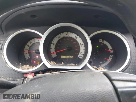 2012 Toyota Tacoma with VIN 5TFPX4EN8CX008185, listed as a IAAI auction lot 41554750 with 266,890 mi miles and . Bid and sale history available at DreamBid. Image 7.
