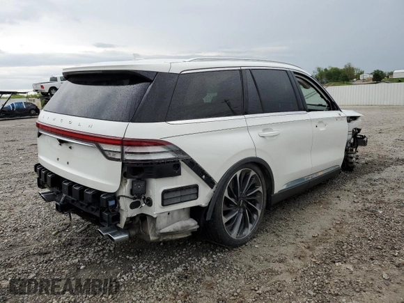 2020 Lincoln Aviator Reserve z VIN 5LM5J7XC0LGL22749, wystawiony jako Copart lot #55477675 z przebiegiem 61 286 mil mil oraz Szkoda całkowita • Salvage title. Historia ofert i sprzedaży dostępna na DreamBid. Obrazek 3.