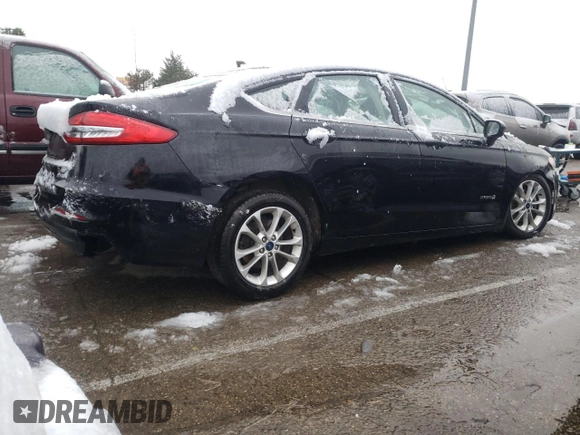 2019 Ford Fusion Hybrid SE with VIN 3FA6P0LU0KR252957, listed as a Copart auction lot 38459553 with 62,947 mi miles. Bid and sale history available at carsss.com. Image 3.