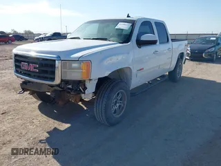 2007 GMC Sierra 1500 with VIN 3GTEK13Y17G517689, listed as a IAAI auction lot 41996422 with 209,240 mi miles and . Bid and sale history available at DreamBid. Image 2.