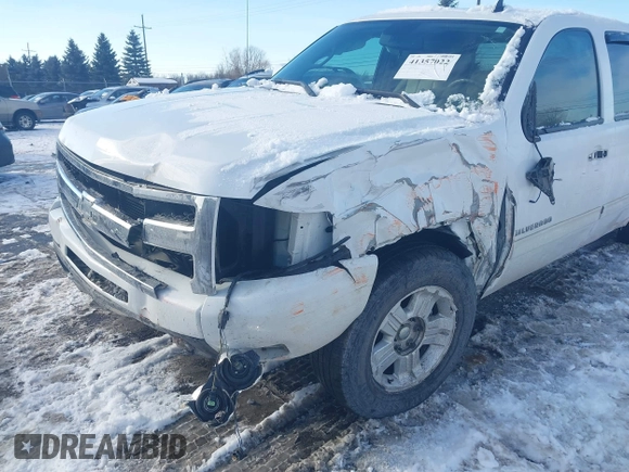2011 Chevrolet Silverado 1500 LTZ with VIN 3GCPKTE30BG290378, listed as a IAAI auction lot 41357022 with 122,453 mi miles and . Bid and sale history available at DreamBid. Image 6.