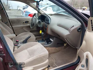 2000 Mercury Mystique GS z VIN 1MEFM6533YK613961, wystawiony jako IAAI lot #41982995 z przebiegiem 83 174 mil mil oraz . Historia ofert i sprzedaży dostępna na DreamBid. Obrazek 5.