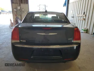 2019 Chrysler 300 Limited with VIN 2C3CCAEGXKH528082, listed as a Copart auction lot 54342925 with 154,783 mi miles and Clean Title. Bid and sale history available at DreamBid. Image 6.