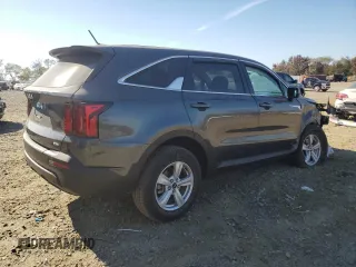 2023 Kia Sorento LX with VIN 5XYRGDLC8PG230051, listed as a Copart auction lot 77832994 with 29,957 mi miles and Salvage Title. Bid and sale history available at carsss.com. Image 3.