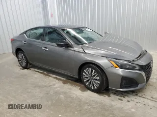 2025 Nissan Altima SV z VIN 1N4BL4DV2SN320249, wystawiony jako Copart lot #56504895 z przebiegiem 12 327 mil mil oraz Szkoda całkowita • Salvage title. Historia ofert i sprzedaży dostępna na DreamBid. Obrazek 4.