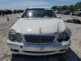 2003 Mercedes-Benz C 240 с VIN WDBRF61J03E012753, выставлен на аукционе Copart как лот 49396275 с пробегом 82 391 миль миль и Списание • Salvage title. История ставок и продаж доступна на DreamBid. Изображение 5.