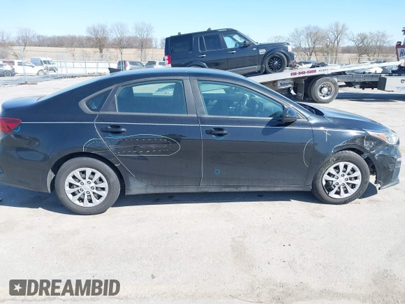 2019 Kia Forte LXS with VIN 3KPF24AD2KE095541, listed as a IAAI auction lot 41992191 with 68,000 mi miles and . Bid and sale history available at DreamBid. Image 13.