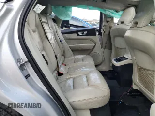 2021 Volvo XC60 Inscription с VIN YV4102DLXM1797908, выставлен на аукционе Copart как лот 58967375 с пробегом Не указан миль и На запчасти • Non repairable. История ставок и продаж доступна на DreamBid. Изображение 11.