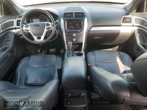 2013 Ford Explorer XLT with VIN 1FM5K7D80DGB63037, listed as a Copart auction lot 61870215 with 132,998 mi miles and Salvage title. Bid and sale history available at DreamBid. Image 8.