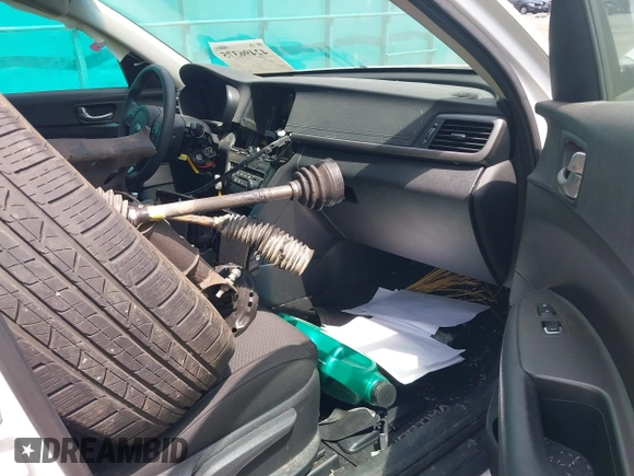 2017 Kia Optima LX with VIN 5XXGT4L37HG121945, listed as a IAAI auction lot 42496375 with 111,964 mi miles and . Bid and sale history available at DreamBid. Image 5.