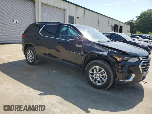 2020 Chevrolet Traverse LT with VIN 1GNERHKW1LJ301085, listed as a Copart auction lot 55401435 with 113,761 mi miles and Salvage title. Bid and sale history available at DreamBid. Image 4.