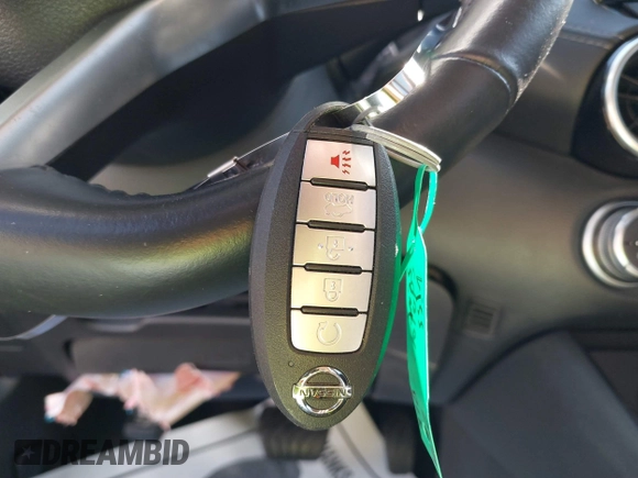 2021 Nissan Sentra SV with VIN 3N1AB8CV8MY310528, listed as a IAAI auction lot 41633245 with 20,388 mi miles and . Bid and sale history available at DreamBid. Image 11.