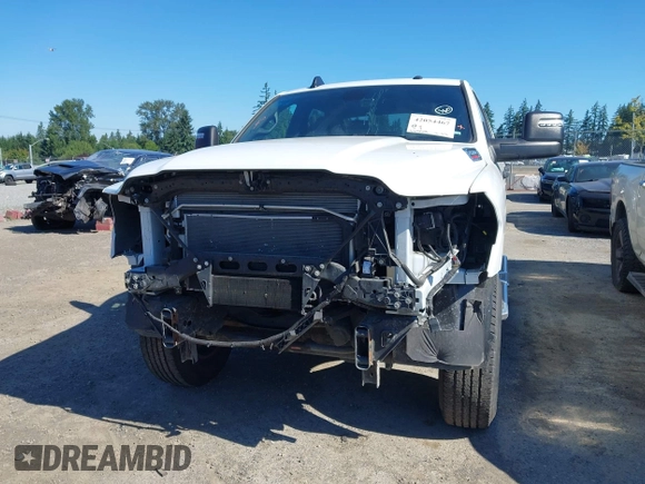 2024 Ram 2500 Big Horn with VIN 3C6UR5DJ2RG286053, listed as a IAAI auction lot 42054467 with 26,834 mi miles and . Bid and sale history available at DreamBid. Image 13.