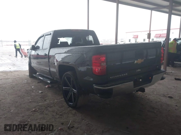 2015 Chevrolet Silverado 1500 LT with VIN 1GCRCREC5FZ402543, listed as a IAAI auction lot 41290500 with 136,079 mi miles. Bid and sale history available at carsss.com. Image 3.