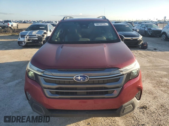 2025 Subaru Forester Limited z VIN JF2SLDRC5SH489571, wystawiony jako Copart lot #56258755 z przebiegiem 226 mil mil oraz Szkoda całkowita • Salvage title. Historia ofert i sprzedaży dostępna na DreamBid. Obrazek 5.