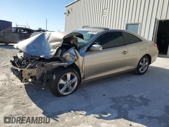 2004 Toyota Solara SE z VIN 4T1CA38P94U009724, wystawiony jako Copart lot #50169675 z przebiegiem Nie podano mil oraz Szkoda całkowita • Salvage title. Historia ofert i sprzedaży dostępna na DreamBid. Obrazek 1.