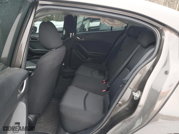 2014 Mazda Mazda3 i Sport with VIN JM1BM1U76E1164588, listed as a Copart auction lot 87771035 with 231,970 mi miles and Clean Title. Bid and sale history available at carsss.com. Image 10.