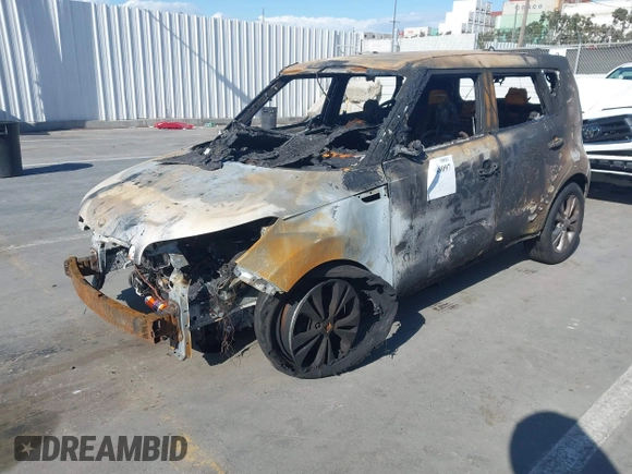2016 Kia Soul + with VIN KNDJP3A53G7240303, listed as a IAAI auction lot 41948097 with 1 mi miles. Bid and sale history available at carsss.com. Image 17.