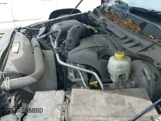 2014 Ram 1500 Express z VIN 1C6RR6FT9ES212139, wystawiony jako IAAI lot #42642727 z przebiegiem 168 074 mil mil oraz . Historia ofert i sprzedaży dostępna na DreamBid. Obrazek 19.